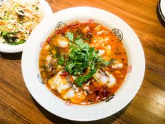 招牌酸菜黑鱼-明城饭店(万科九都荟店)