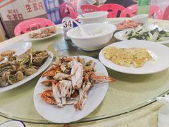 -源海渔村·现捞海鲜(大角湾店)
