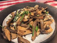 -西贝(吴江路湟普汇店)