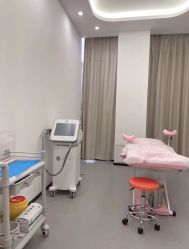 -广州健丽·去眼袋医疗美容机构