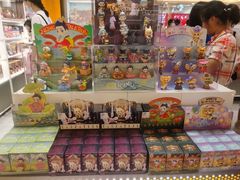 -泡泡玛特POPMART(上海环球港店)