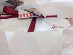 -红宝石·鲜奶小方·海派西点房(南丹店)