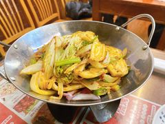 -东北四季饺子王(华山路店)