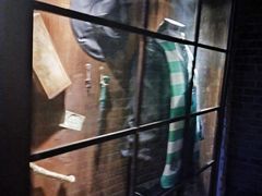 -逃脱反斗城沉浸剧情密室(阳光新业中心店)