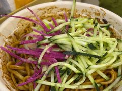 -黑八私房老北京炸酱面