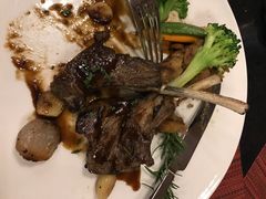 -WOLFGANG PUCK KITCHEN & BAR(迪士尼小镇店)