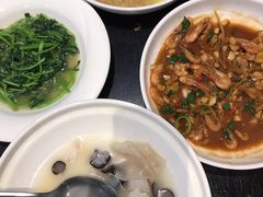 -河畔春天时尚餐厅