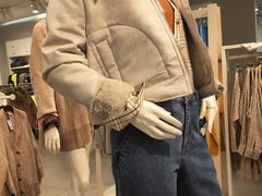 -H&M(鹏欣水游城店)