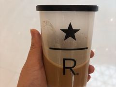 -星巴克臻选(上海合生汇1F店)