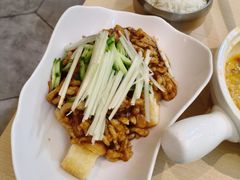 -吕氏疙瘩汤·海鲜新鲁菜(凯德mall新都心店)