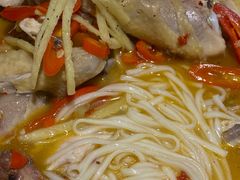 酸辣鸡汤拌面-东安鸡馆(蔡锷南路店)