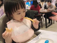 -布鲁豪斯亲子欢乐家庭餐厅