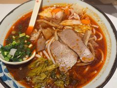 -鑫花溪牛肉米粉(凤凰街创始总店)