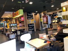 大堂-麦当劳(华宁弘基生活中心店)