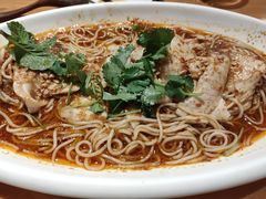 米线鲈鱼-山茶云南菜(中关村店)