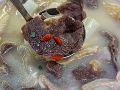 -霄汉牛三鲜湖北砂锅菜(万松园2店)