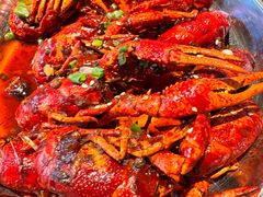 -巴厘龙虾·榜首油焖大虾(音乐学院·沿江酒馆店)