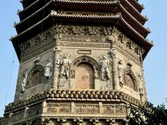 -玲珑塔公园
