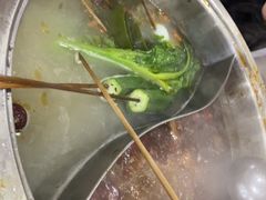 -俭让佬妈现卤串串(温江总店)