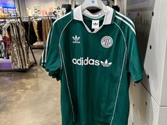 -adidas(滔搏朝阳大悦城店)
