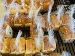 -红跑车蛋糕世界(网巾市店)