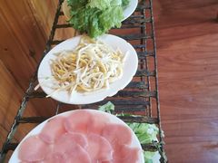 -东巴谷野生菌火锅餐厅