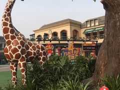 -王府井奥莱临潼小镇(临潼店)