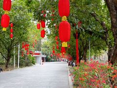 -烈士陵园(地铁站)