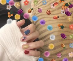 -H12 STAR日式美甲美睫专门店