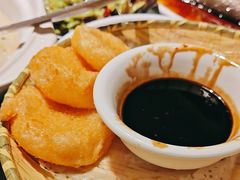-谢氏老金口渔村(王家墩店)