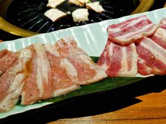 -炼火烤肉店