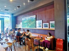 景观位-星巴克(泰安万达店)