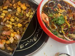 -老东镇啤酒屋海鲜加工·蒸汽海鲜·海鲜烧烤(台东店)