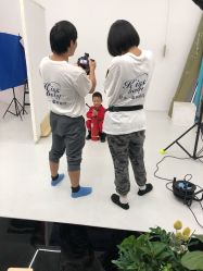 -亲吻宝贝儿童摄影