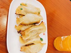 -小姜锅贴(凤凰街店)