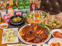-喇喇排骨火锅·传统韩式脊骨汤(望京西园总店)