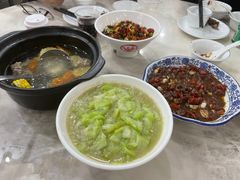 -红色湘菜馆(春风店)