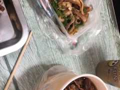 -酒宝荡烧烤(长航局江大路住宅小区店)