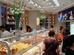 面包甜点陈列柜-好利来(光华中心店)