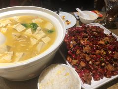 -渝信川菜(西单店)