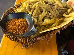 -刘淑芬·活鱼铁锅炖(北京首店)