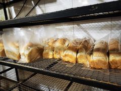 -秀云俄罗斯列巴屋(军星小区店)