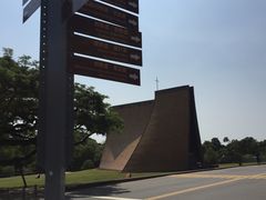 -路思义教堂