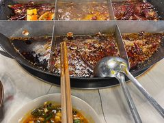 -重庆老火锅王(西安北路店)