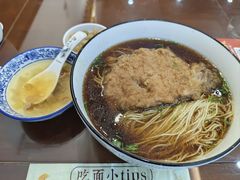 -百年老字号·观振兴蟹黄面·三虾面·苏式面(观前街富仁坊巷店)