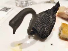 黑天鹅榴莲酥-悦秀·高级粤菜