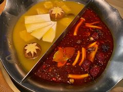 台式麻辣锅-湊湊火锅·茶憩(杭州湖滨银泰in77店)