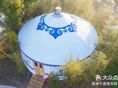 -前小桔亲子创意农场·草莓采摘·露营烧烤