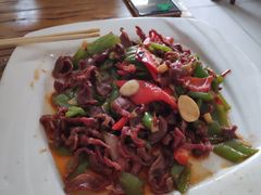 -溢心园香河肉饼总店