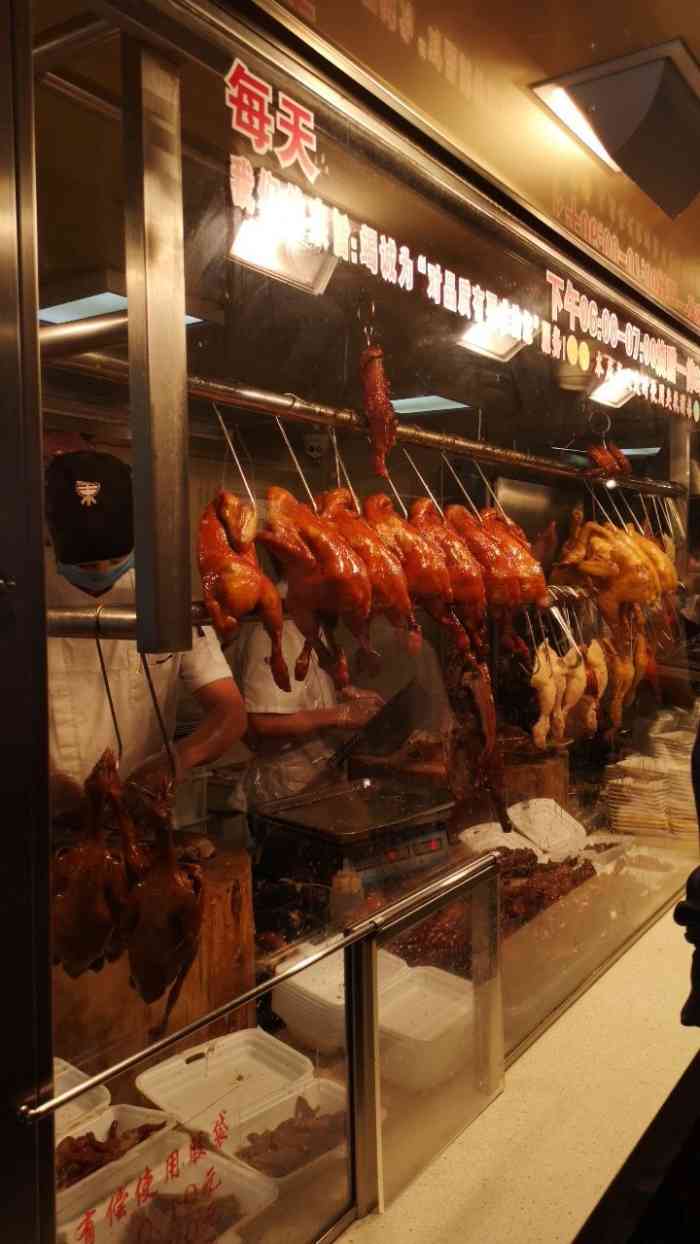 东川饭局(东湖店)-"这是一家我踩单车也愿意去的店08上周日的.